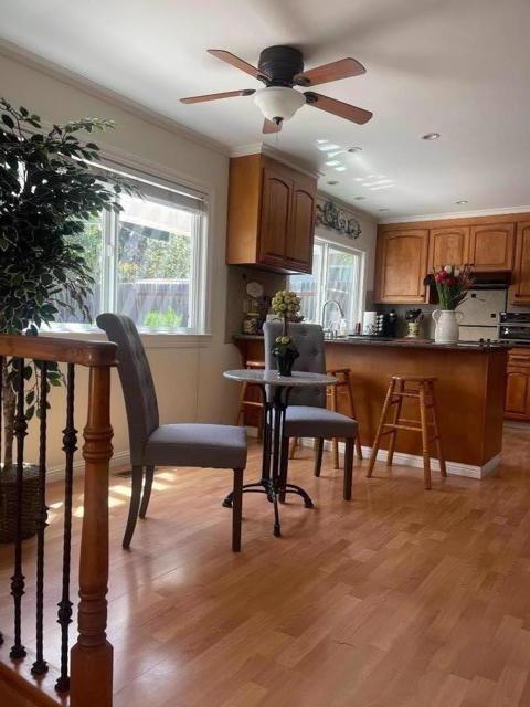 1430 Welburn Avenue, Gilroy CA: https://media.crmls.org/mediaz/bff7ff15-cad4-4a5b-9cab-c7e4e3ed0d30.jpg
