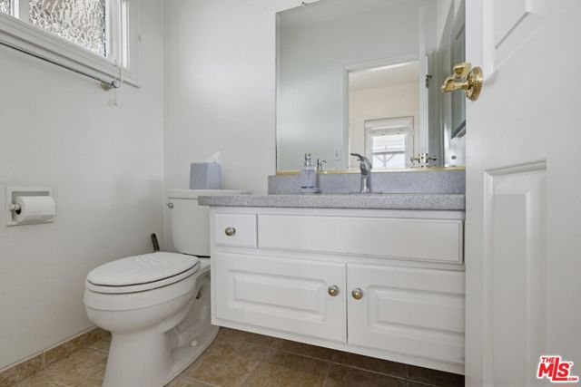 Image 18 of 49 For 4772 Cathy Avenue