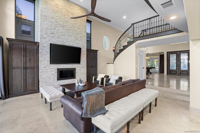 22590 Canyon Lake Drive South, Canyon Lake CA: https://media.crmls.org/mediaz/bff94263-a1db-4b85-adb9-4a52c9f77f8e.jpg