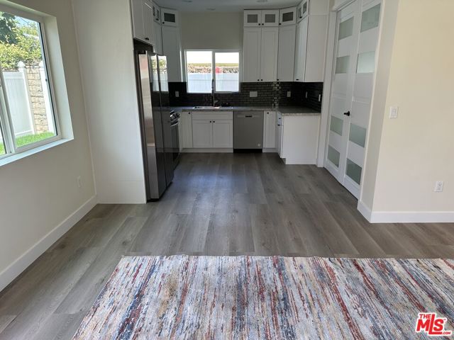 3556 Butler Avenue, Los Angeles CA: https://media.crmls.org/mediaz/bff992a5-73a8-4f01-a56c-375820d19e7c.jpg