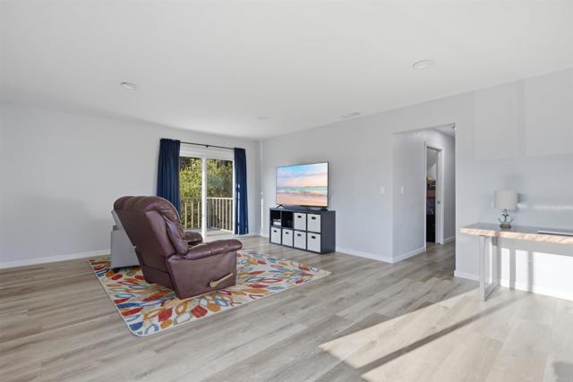 11151 Oak Creek Dr, Eucalyptus Hills, CA 92040 photo 14