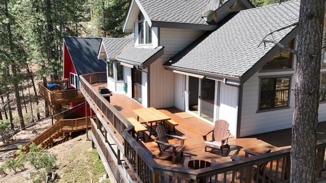 2491 El Dorado Drive, Arnold CA: https://media.crmls.org/mediaz/bffb6dda-d276-4b36-9169-3f50f2a1cde0.jpg
