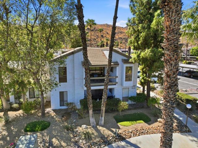 5115 E Waverly Drive #D30, Palm Springs, CA 92264