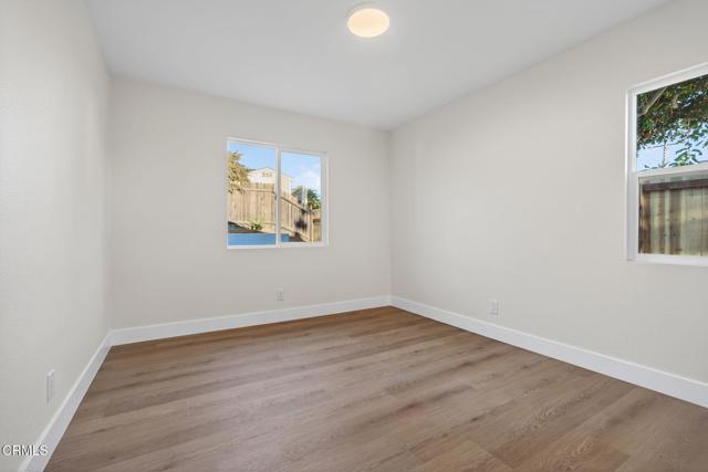 400 Dayloma Avenue, Ventura CA: https://media.crmls.org/mediaz/bffc94eb-35da-4cca-8864-213bcff4626a.jpg