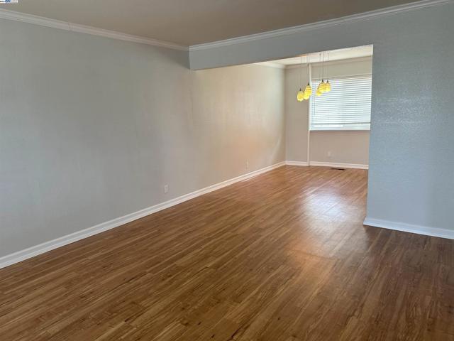 5328 Riverlake, Discovery Bay CA: https://media.crmls.org/mediaz/bffda3d4-66f3-4170-9039-e8934c8a8a30.jpg