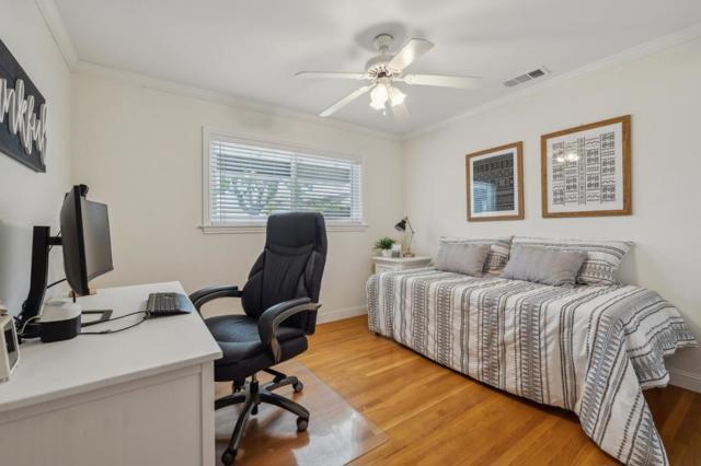 1592 Chambers Drive, San Jose CA: https://media.crmls.org/mediaz/bffe35b7-41b5-4d90-97e2-b242f58873ac.jpg