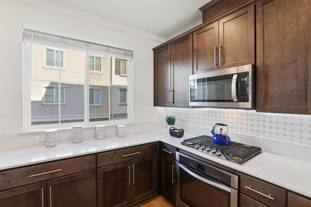 17985 Cantabria Lane, Morgan Hill CA: https://media.crmls.org/mediaz/bffef480-8582-4197-a4cc-d51eb4ae30c2.jpg