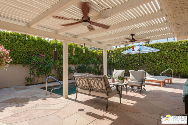 2795 Alondra Way, Palm Springs CA: https://media.crmls.org/mediaz/bfff8667-1b02-4e06-bdb9-43d9ca94885b.jpg