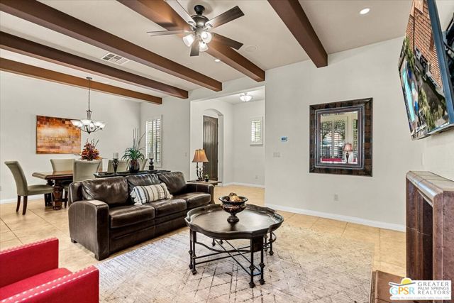 48472 Legacy Drive, La Quinta CA: https://media.crmls.org/mediaz/bfffca80-f63e-46db-b95d-b5ca5364fd7c.jpg