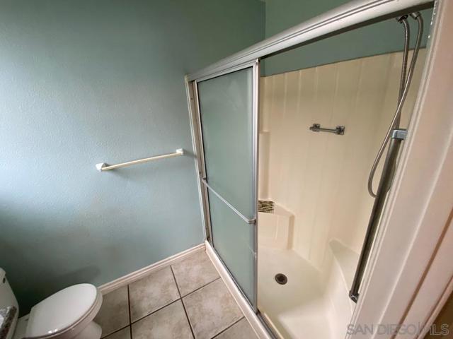 6670 University Ave, San Diego CA: https://media.crmls.org/mediaz/c0016b5d-2100-4271-80ee-73824763cff4.jpg