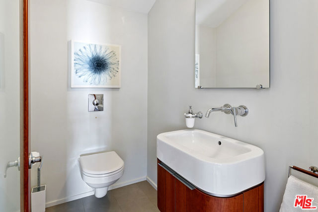 5 Bed Home for Sale in Malibu, California