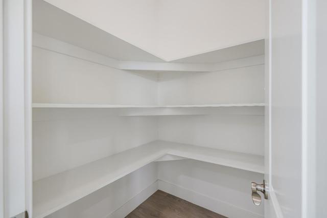 401 San Luis Avenue, Watsonville CA: https://media.crmls.org/mediaz/c0028663-c9eb-4896-b423-94fcbf7fbc7a.jpg