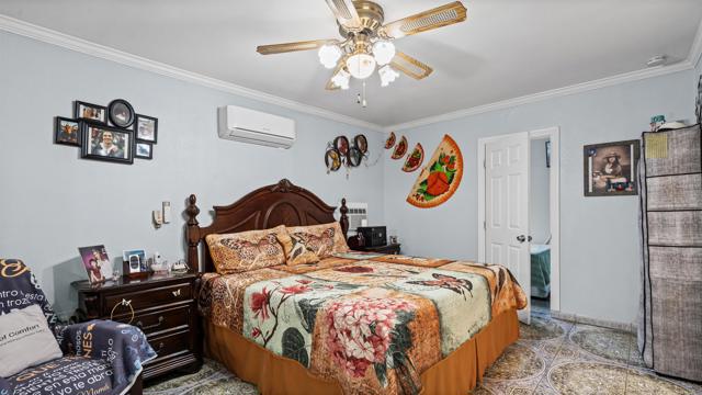 4764 Polk Avenue, San Diego CA: https://media.crmls.org/mediaz/c002e95a-bfa9-4ead-8559-89b37aabc78d.jpg