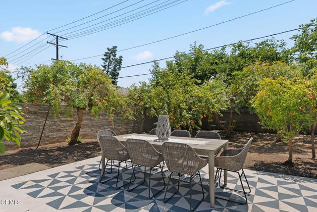 2376 Monte Vista Street, Pasadena CA: https://media.crmls.org/mediaz/c0037f89-e65e-4419-9a4c-5b05ded26c72.jpg