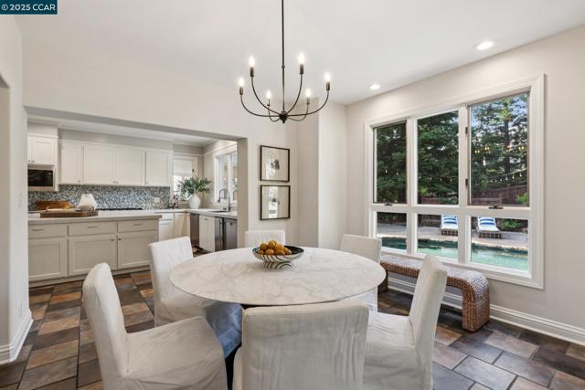 3238 Greenhills Drive, Lafayette CA: https://media.crmls.org/mediaz/c004af32-ce20-45f4-bf45-eed43540de8c.jpg