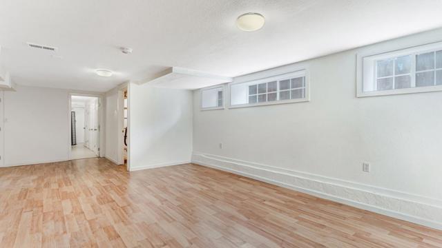 841 Geneva Avenue, San Francisco CA: https://media.crmls.org/mediaz/c005574f-72ea-457a-acdc-c876575e3130.jpg