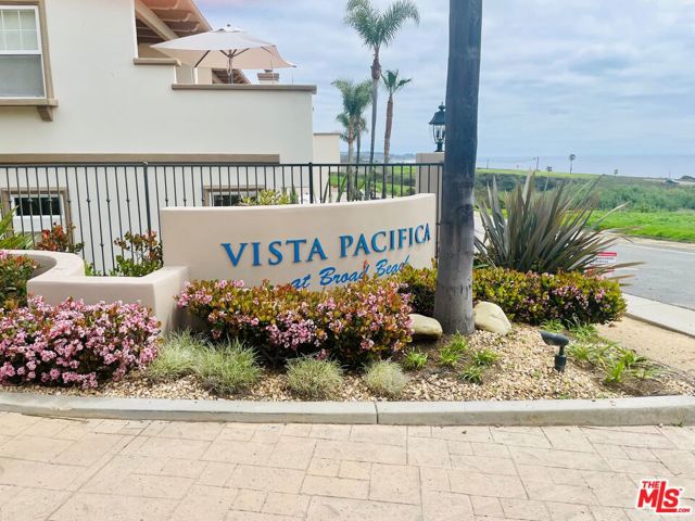 6412 Lunita Road, Malibu CA: https://media.crmls.org/mediaz/c005e0b7-8f27-42ee-bfba-203c050628aa.jpg