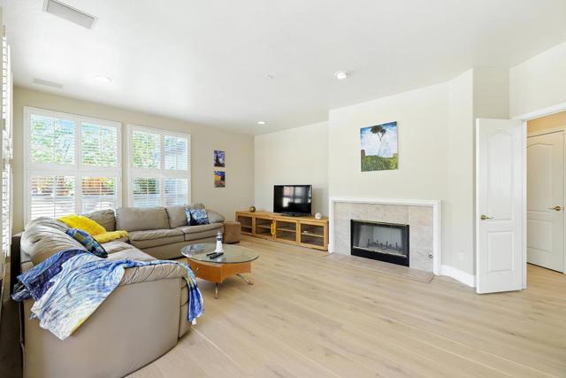 553 Lower Vintners Circle, Fremont CA: https://media.crmls.org/mediaz/c006f06b-c8ef-4c62-a4fe-5525706fa0d1.jpg