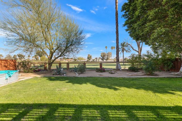 77590 California Drive, Palm Desert CA: https://media.crmls.org/mediaz/c0070344-5b2a-4401-a70e-1d1578ed6fff.jpg