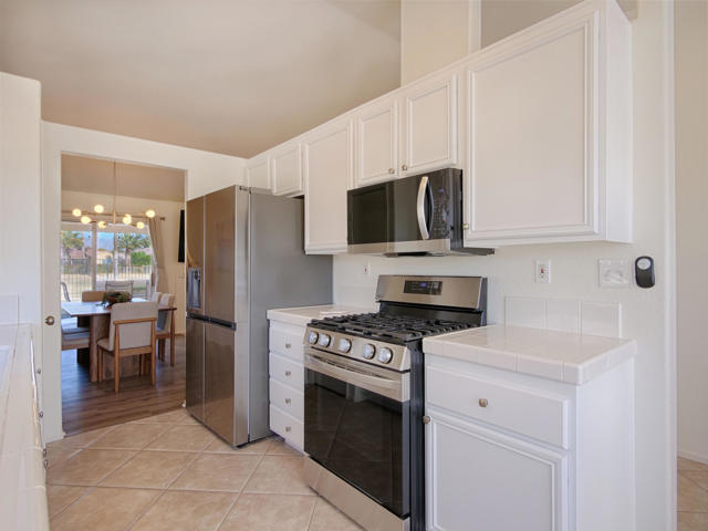 82550 Delano Drive, Indio CA: https://media.crmls.org/mediaz/c00889dd-df3f-4470-88ef-5e57ed3bc8f6.jpg