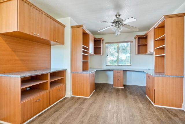 4811 Ventana Way, Oceanside CA: https://media.crmls.org/mediaz/c00a244d-0e5c-454b-be74-afdb2707e7dc.jpg