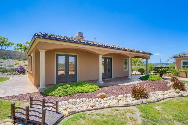 14190 Green Valley Ct, San Diego CA: https://media.crmls.org/mediaz/c00cea55-1cc9-450a-84ac-a59647c09a05.jpg