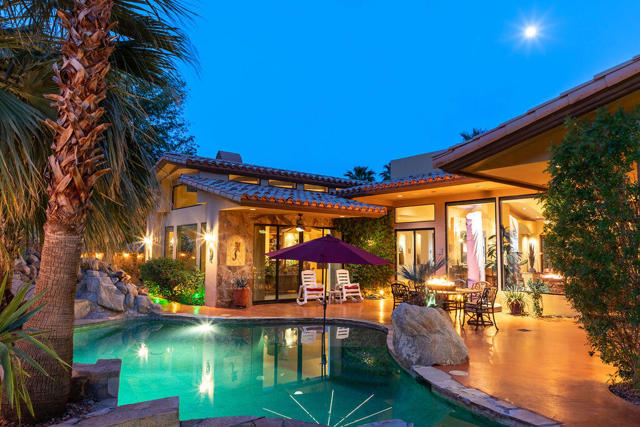 77170 Casa Del Sol, La Quinta CA: https://media.crmls.org/mediaz/c00d3e28-5e0c-4752-9a7a-c1b6960e5d3f.jpg