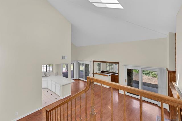 15235 Crestview Ct, Poway CA: https://media.crmls.org/mediaz/c00e4e13-dc92-465a-b6ca-e095a30a9358.jpg