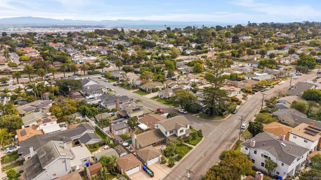 Detail Gallery Image 38 of 42 For 871 Tarento Dr, San Diego,  CA 92106 - 4 Beds | 3 Baths