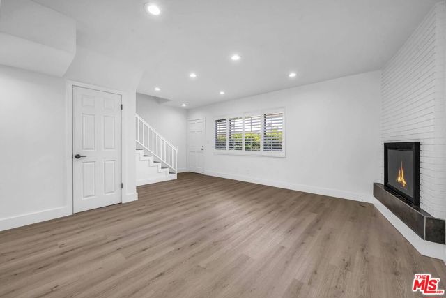 938 16TH Street, 1 photo 3