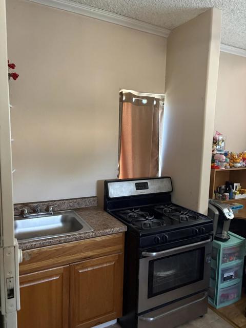 7848 Elm Street, San Bernardino CA: https://media.crmls.org/mediaz/c011af1e-f703-4a8d-828a-4924bebb8b64.jpg