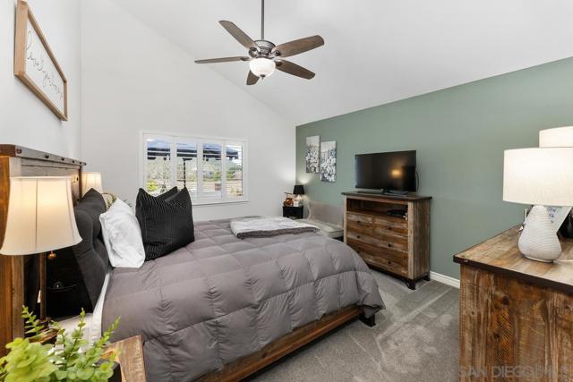 1776 Calle Del Arroyo, San Marcos CA: https://media.crmls.org/mediaz/c012486f-5ec8-45e1-a63f-b2d59932cb55.jpg