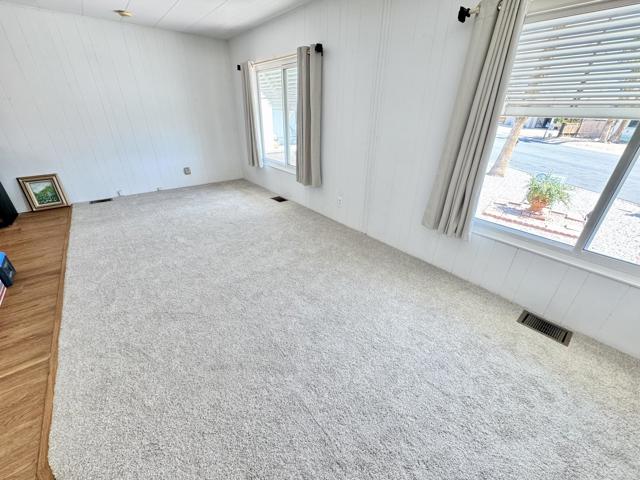 32075 Westchester Drive, Thousand Palms CA: https://media.crmls.org/mediaz/c013f803-1e98-44e7-aad5-b9e635df4f11.jpg