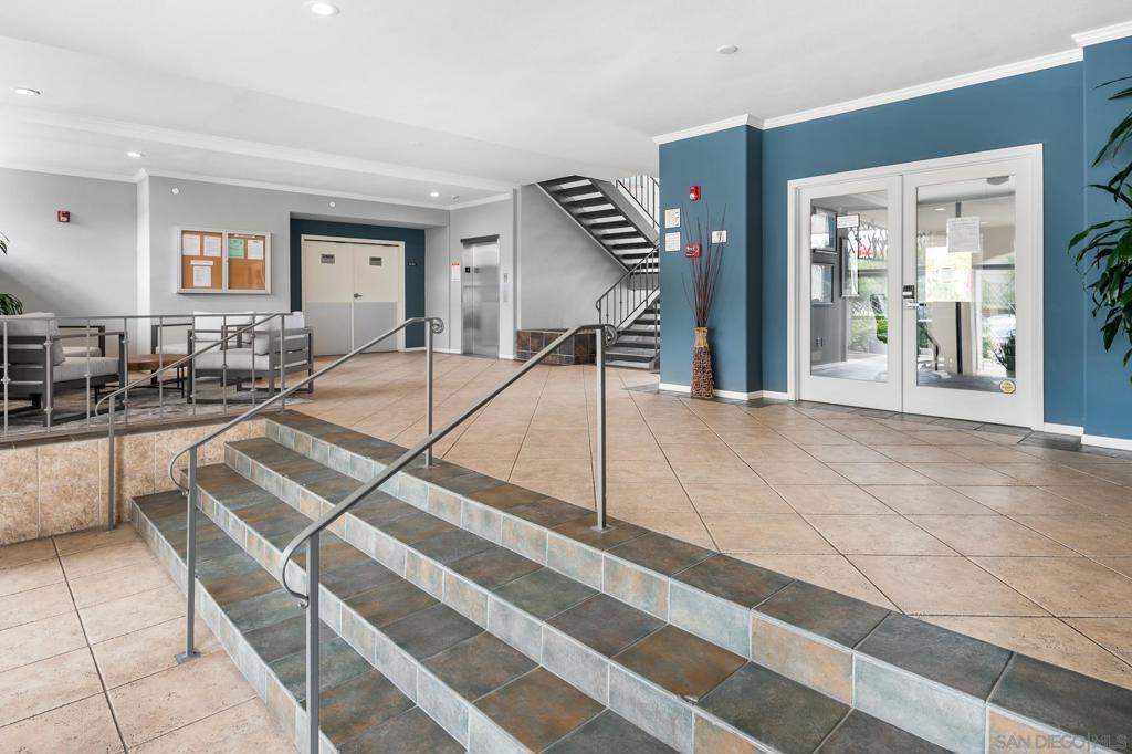 MLS #250032272SD image #17