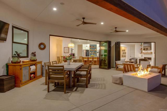 2630 Vistosa Place, Carlsbad CA: https://media.crmls.org/mediaz/c0160109-64de-4745-a806-c440adf84b4f.jpg