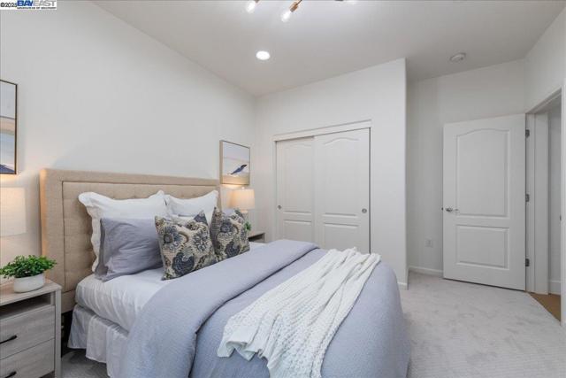 3335 Vittoria Loop, Dublin CA: https://media.crmls.org/mediaz/c0161d50-d848-459e-a414-de083fd2d896.jpg