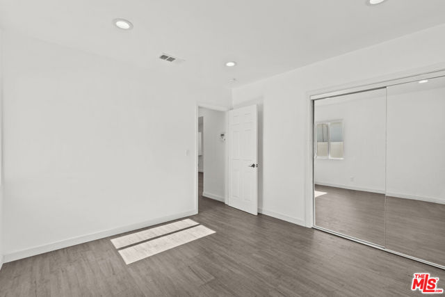 15153 La Maida Street, Sherman Oaks CA: https://media.crmls.org/mediaz/c01632ca-bdd1-4ab2-b98e-fa9505bd72bd.jpg