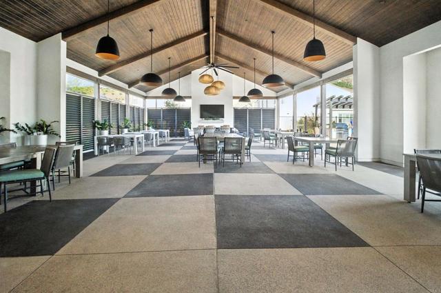 Detail Gallery Image 30 of 37 For 332 Seedling Way, Fallbrook,  CA 92028 - 3 Beds | 2/1 Baths