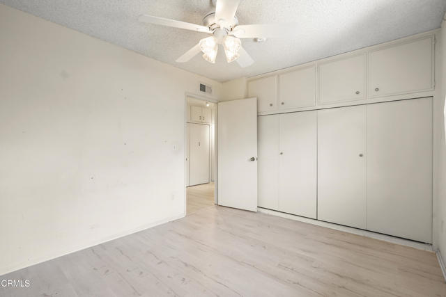 Image 13 of 21 For 463 Mariposa Avenue