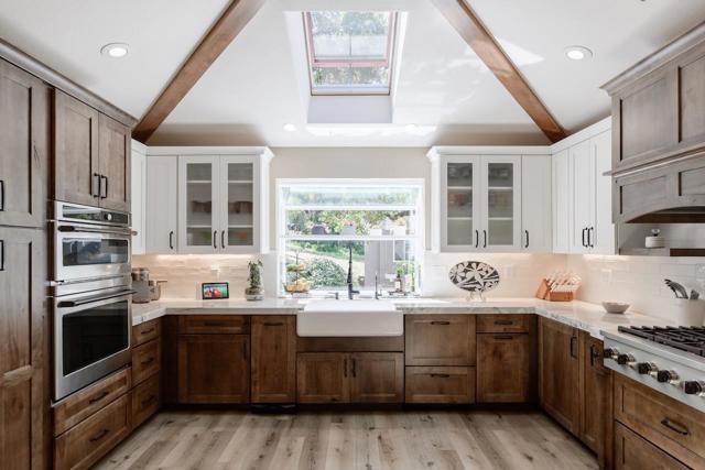 307 Sidesaddle Circle, Scotts Valley CA: https://media.crmls.org/mediaz/c016f821-d925-4970-a2f2-a4d9b7b51dfe.jpg