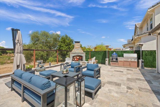 7171 Spumante Court, Gilroy CA: https://media.crmls.org/mediaz/c0185bd5-8b41-42b2-b6b7-669d3d6b3d8b.jpg