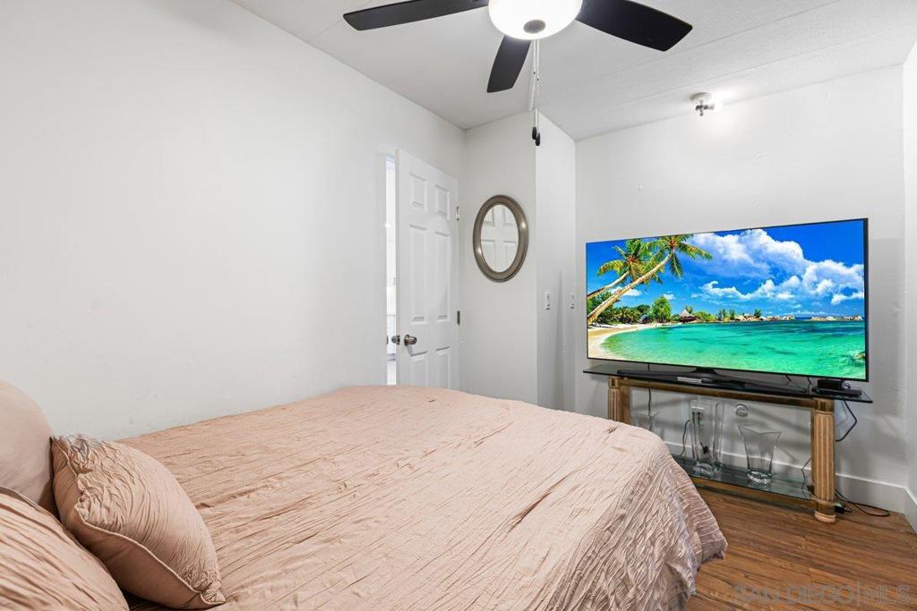 MLS #250036754SD image #12