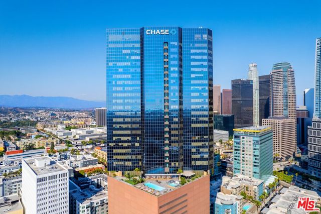 Image 2 for 1100 Wilshire Blvd #2401, Los Angeles, CA 90017