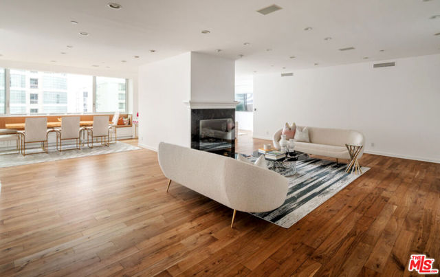 10375 Wilshire Boulevard, Los Angeles CA: https://media.crmls.org/mediaz/c01a5d67-f910-477d-8eee-85e4c3b57b07.jpg