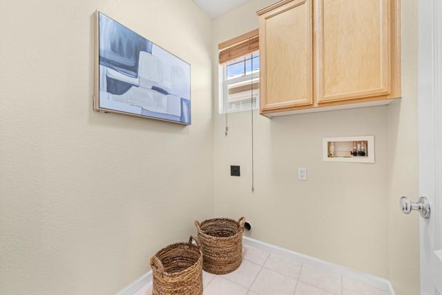 2386 Azevedo Parkway, San Jose CA: https://media.crmls.org/mediaz/c01aaaf4-cae2-47b5-88ee-9e8a6fd3ca41.jpg