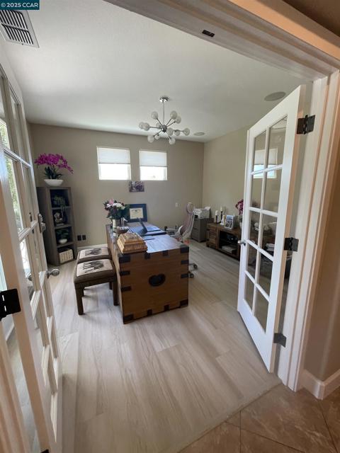 2365 Lansdowne Pl, Vallejo CA: https://media.crmls.org/mediaz/c01b3dce-79a2-4428-90d2-db3ad67523f1.jpg