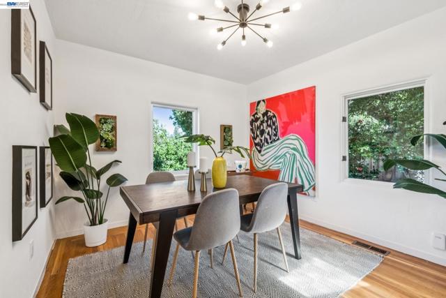 Image 20 of 60 For 491 Vincente Avenue