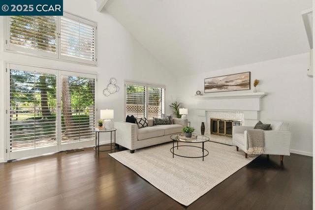 3094 Deer Meadow, Danville CA: https://media.crmls.org/mediaz/c01cb80d-e9c4-496a-b04c-9b2d6c356999.jpg