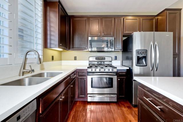 Detail Gallery Image 10 of 38 For 3313 Dehesa Rd #85,  El Cajon,  CA 92019 - 3 Beds | 2/1 Baths