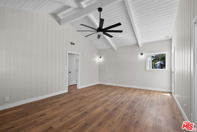5656 Penfield Avenue, Woodland Hills CA: https://media.crmls.org/mediaz/c01e66f4-f1af-4dd8-b359-868c7fffc0ba.jpg